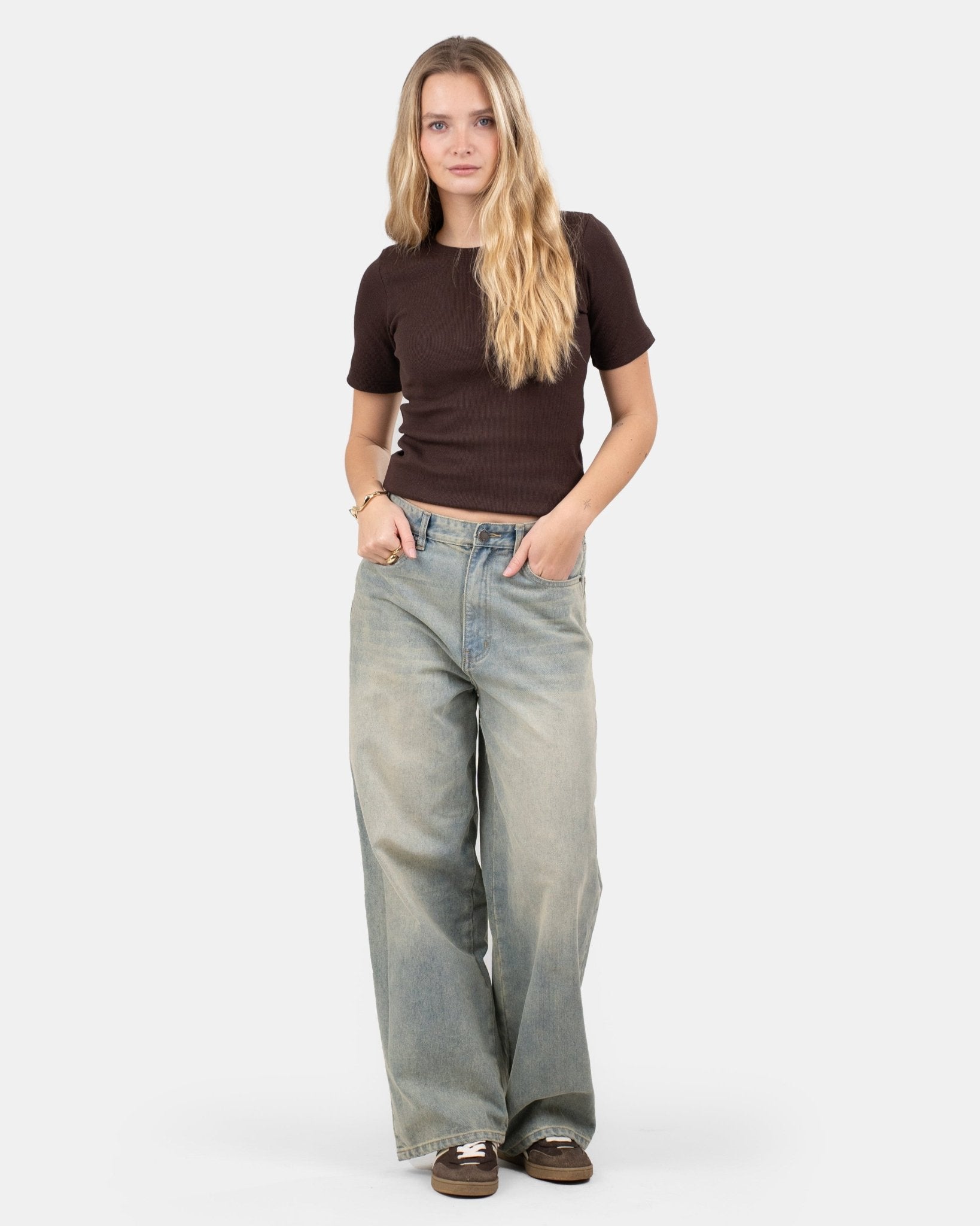 T-shirt With Fitted Sleeves Brown | Skagen - clothing.dk